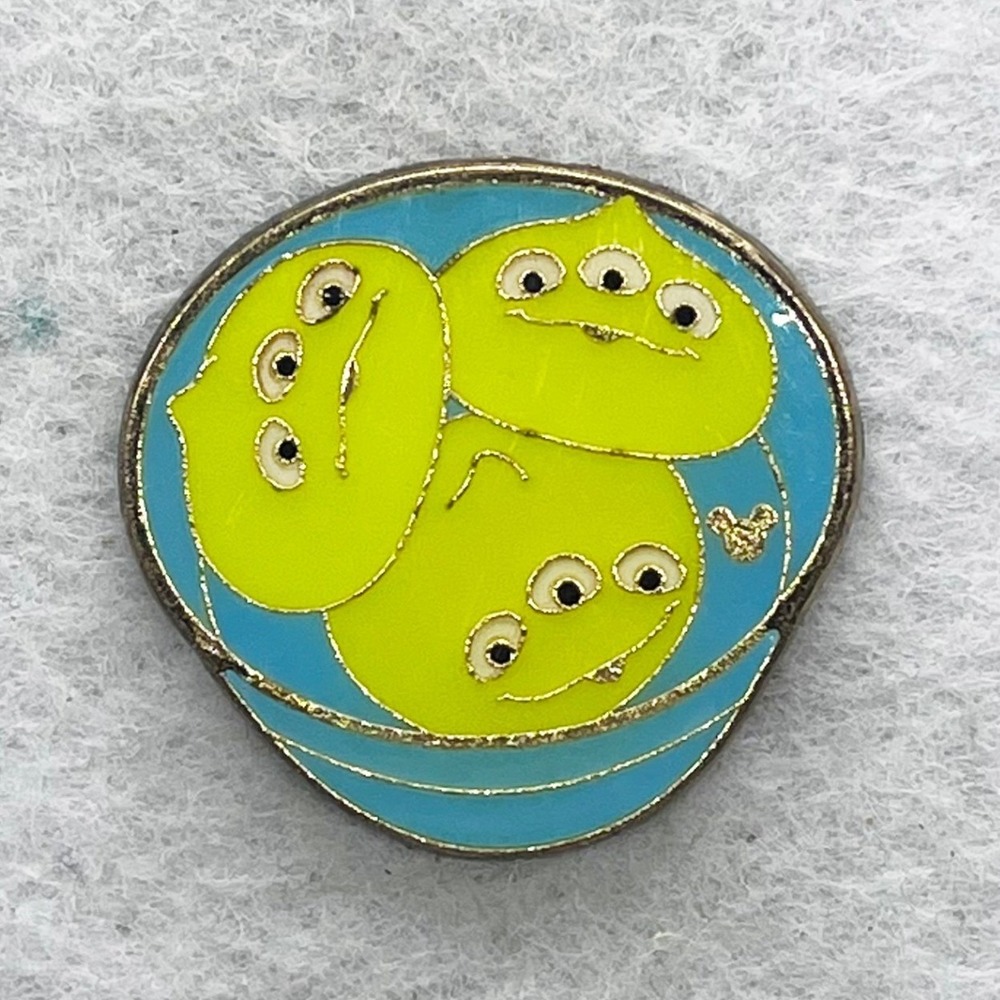 🔮 5/$25 Disney Toy Story Little Green Men Aliens Pin